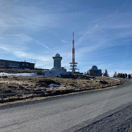 Hotel Garni Und Gaststaette Zum Holzfaeller Ширке Екстериор снимка